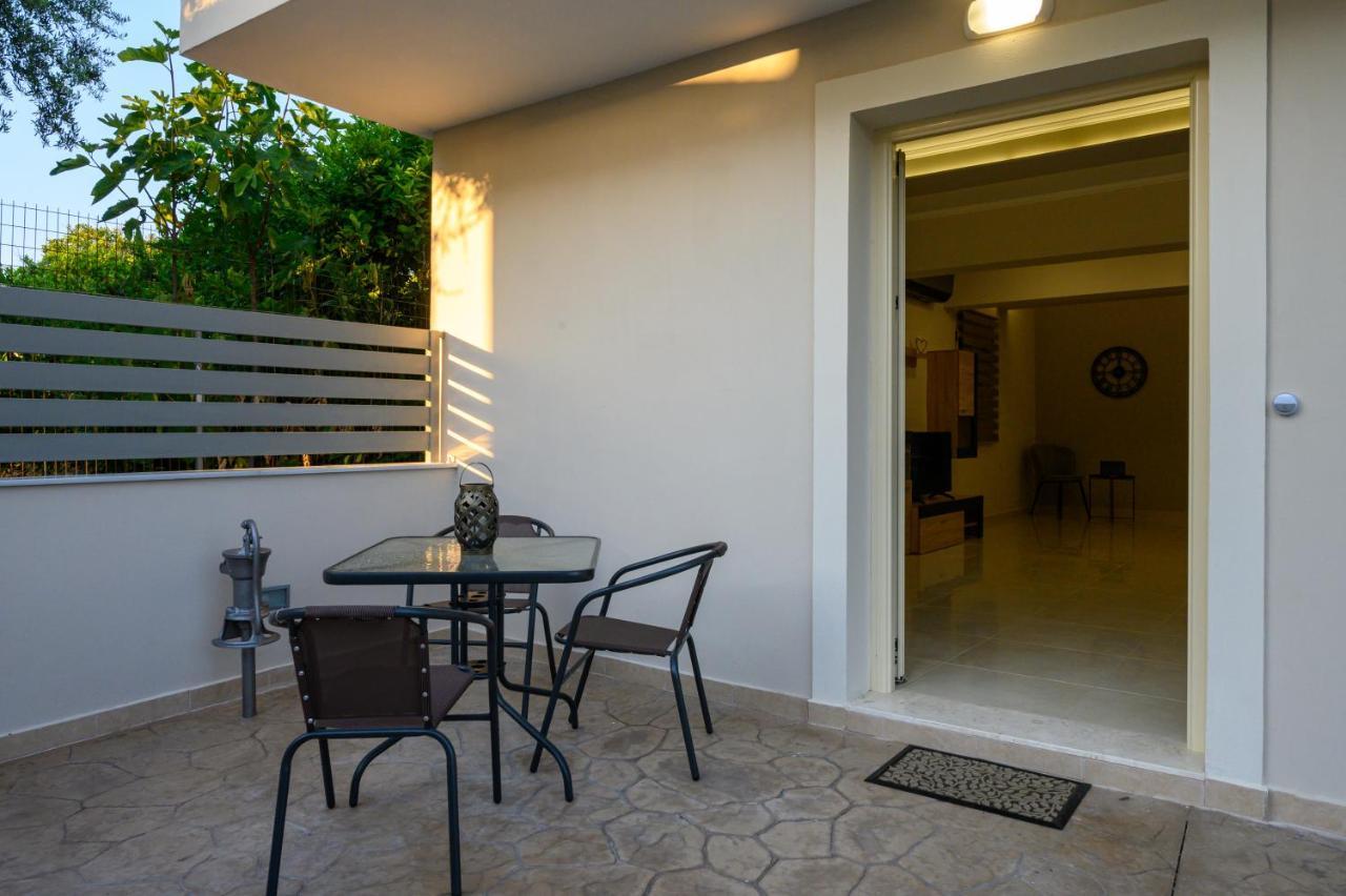 KV Apartments Kalamata Bagian luar foto